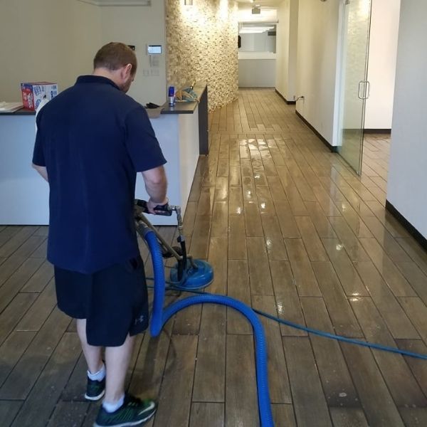 Hardwood Floor Cleaning In Centennial Co